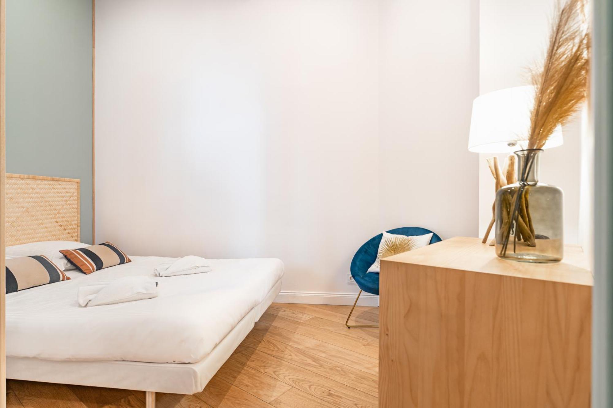 Appartement Aux Portes Du Jardin Public Бордо Екстериор снимка